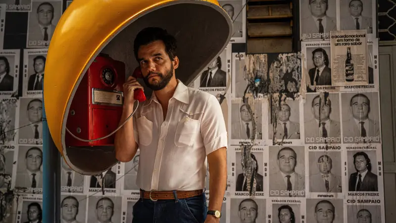 “The Secret Agent” Review: Surviving a Broken Society
